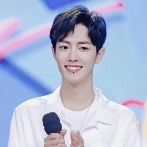 肖战头条买歌视频合集,音乐之旅，重温经典瞬间